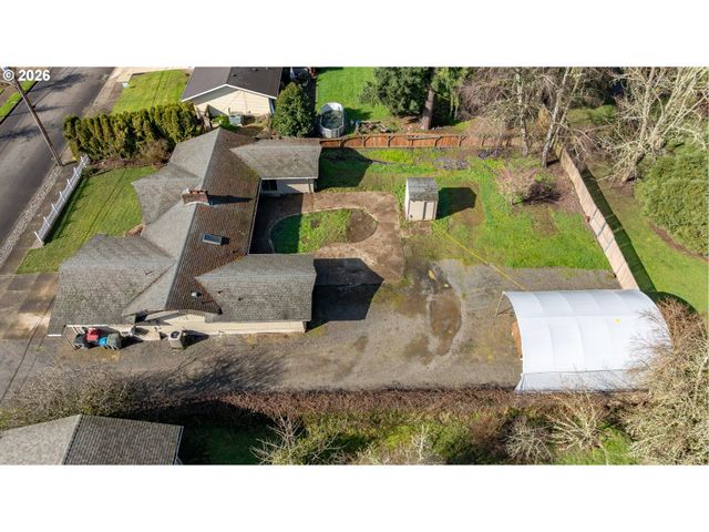 1749 Ne ORCHARD Ave, Mc Minnville, OR 97128