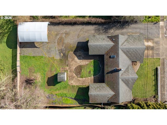 1749 Ne ORCHARD Ave, Mc Minnville, OR 97128