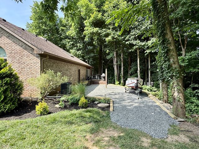 4445 W Pitcher Drive, Trafalgar, IN 46181