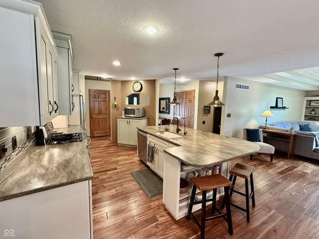 4445 W Pitcher Drive, Trafalgar, IN 46181