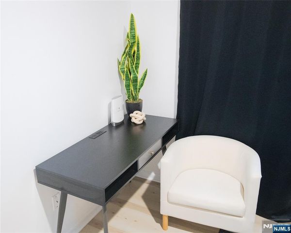 67 S 13th Street, Newark, NJ 07107