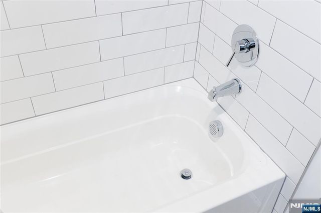 67 S 13th Street, Newark, NJ 07107