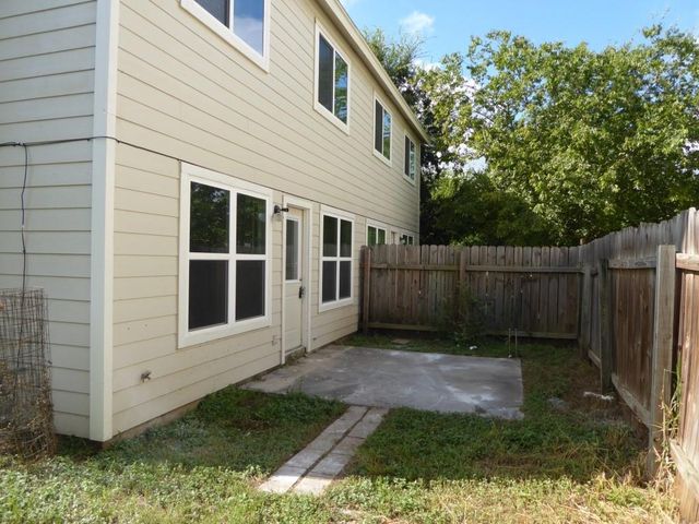 9102 Sanger DR A, Austin, TX 78748