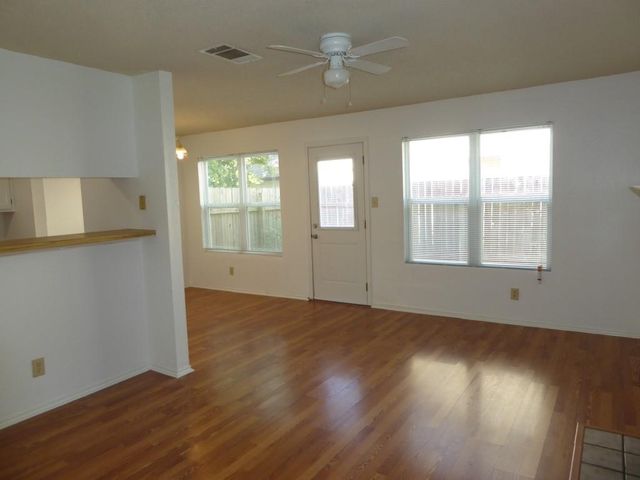 9102 Sanger DR A, Austin, TX 78748
