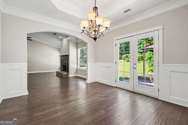 279 Lake Vista Drive, Jefferson, GA 30549