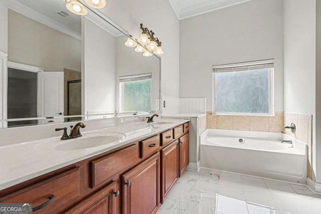 279 Lake Vista Drive, Jefferson, GA 30549