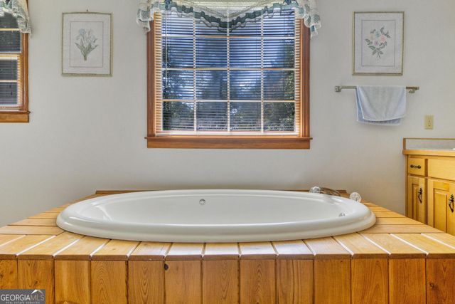 369 Abares Road, Forsyth, GA 31029