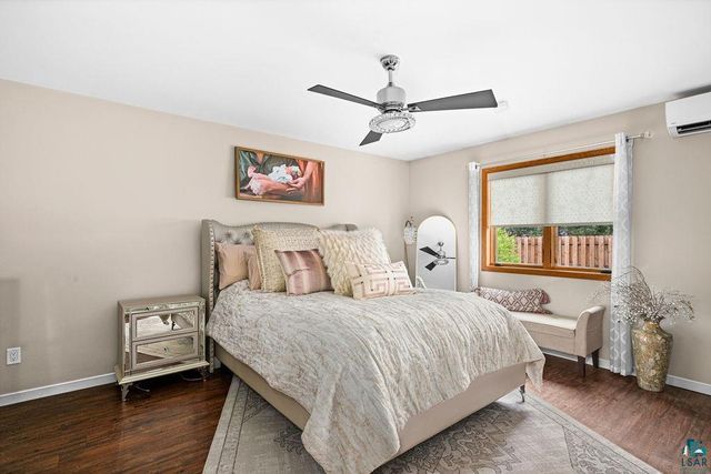 15 Vergennes St, Superior, WI 54880