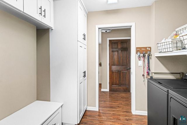 15 Vergennes St, Superior, WI 54880