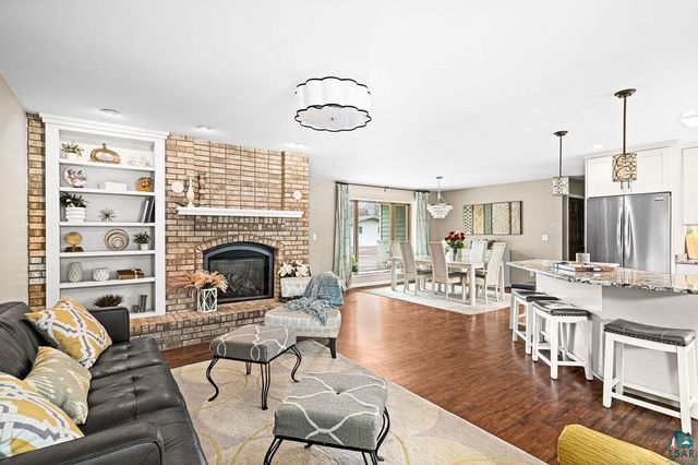 15 Vergennes St, Superior, WI 54880