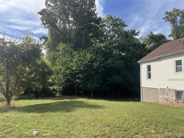 1726 Alby Street, Alton, IL 62002