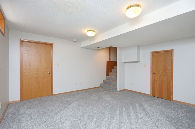 5321 Pommel Place, West Des Moines, IA 50266