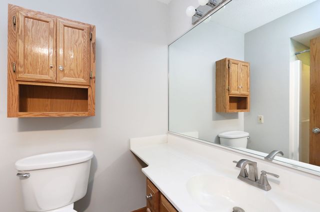 5321 Pommel Place, West Des Moines, IA 50266