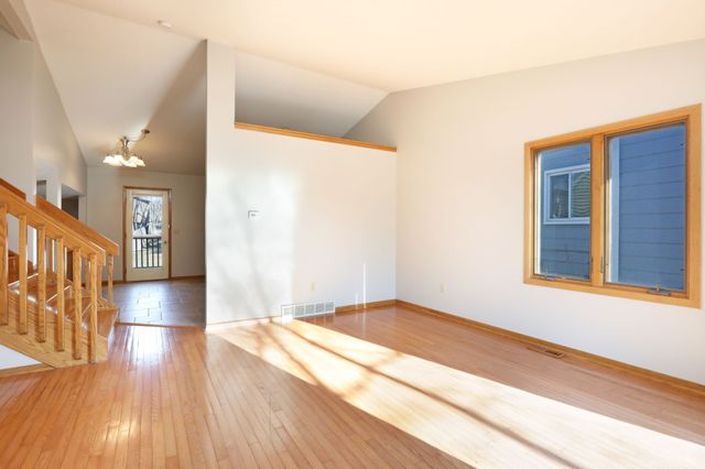 5321 Pommel Place, West Des Moines, IA 50266