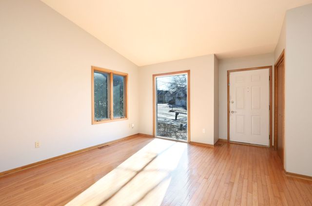 5321 Pommel Place, West Des Moines, IA 50266