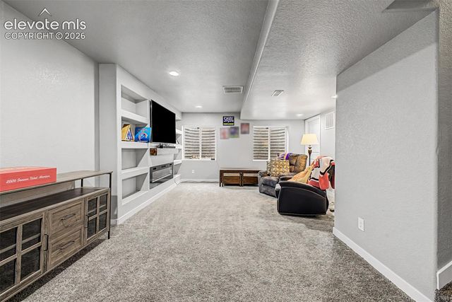 9802 Silver Stirrup Drive, Colorado Springs, CO 80925