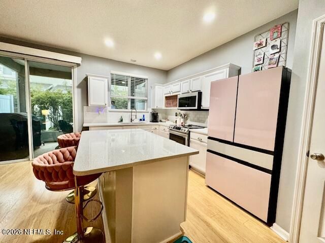 8852 INLET BLUFF Drive, Jacksonville, FL 32216