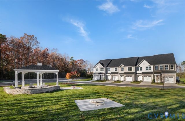 10648 Rosies Run, Chester, VA 23831