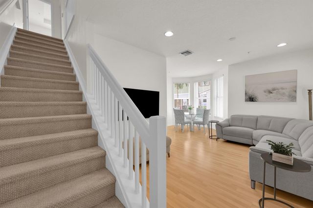 4154 Stadium Drive, Jupiter, FL 33458