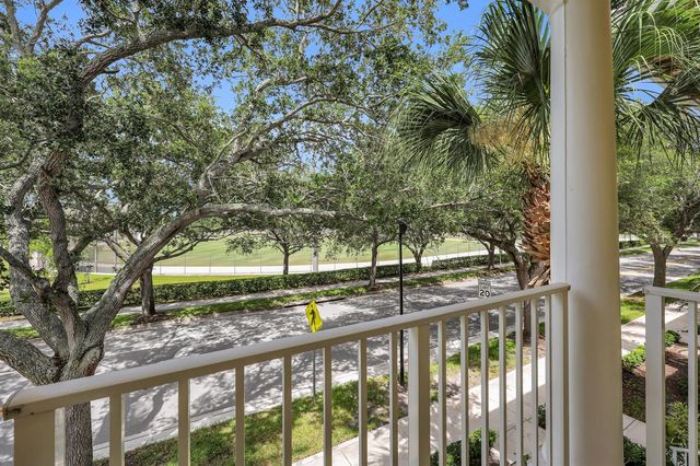 4154 Stadium Drive, Jupiter, FL 33458