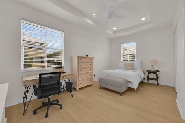 4154 Stadium Drive, Jupiter, FL 33458