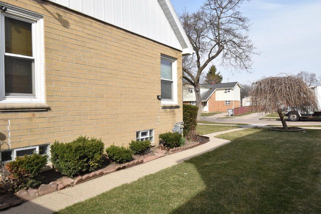 4837 N 46th STREET, Milwaukee, WI 53218