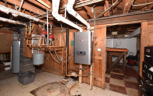 4837 N 46th STREET, Milwaukee, WI 53218