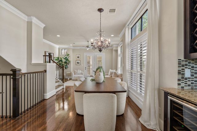 1118 W 25th Street, Houston, TX 77008