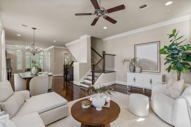 1118 W 25th Street, Houston, TX 77008