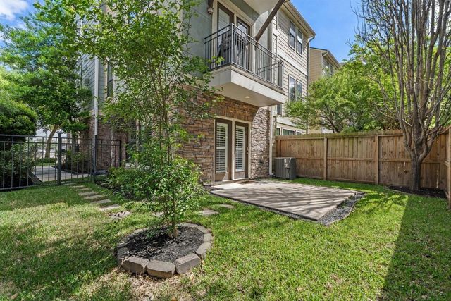 1118 W 25th Street, Houston, TX 77008