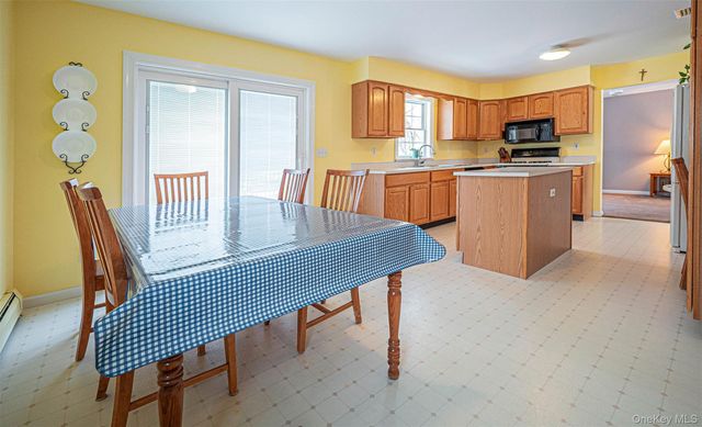 446 County Route 1, Warwick, NY 10990