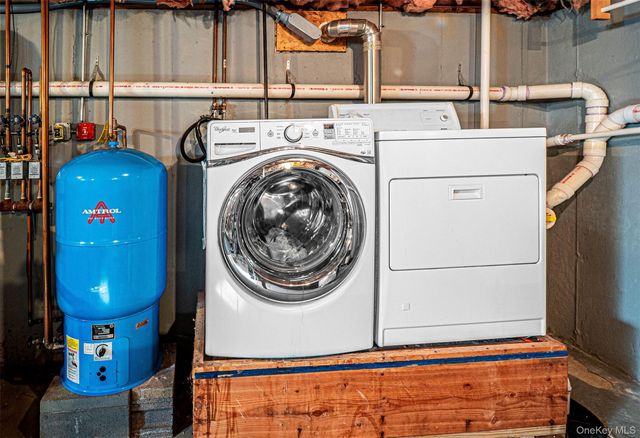 446 County Route 1, Warwick, NY 10990