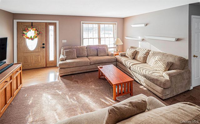 446 County Route 1, Warwick, NY 10990