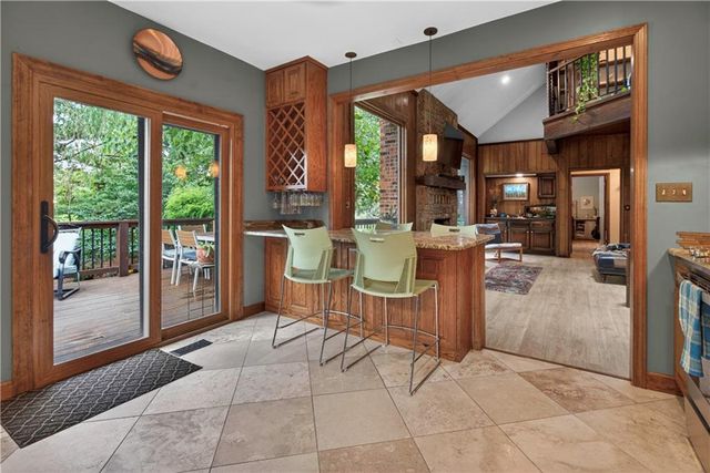 12814 W 65th Street, Shawnee, KS 66216