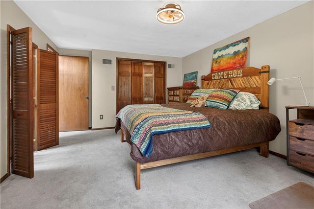 12814 W 65th Street, Shawnee, KS 66216