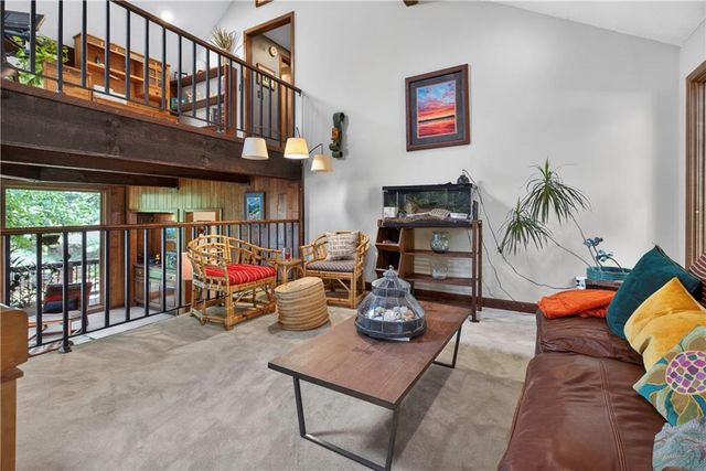12814 W 65th Street, Shawnee, KS 66216