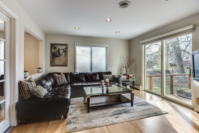 11 Beethoven Ave, Newton, MA 02468