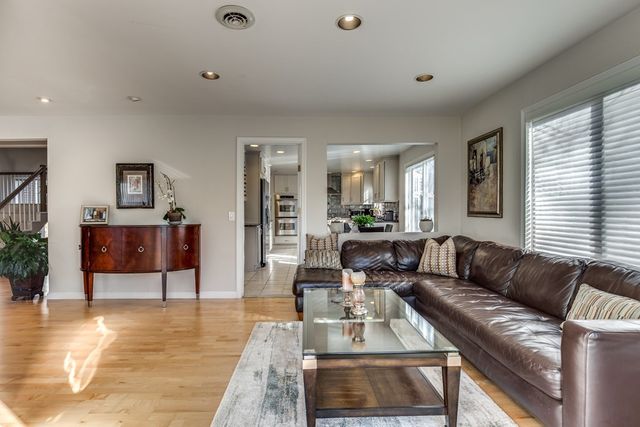 11 Beethoven Ave, Newton, MA 02468