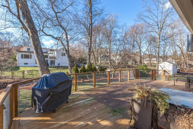 11 Beethoven Ave, Newton, MA 02468