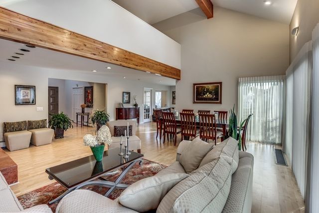 11 Beethoven Ave, Newton, MA 02468