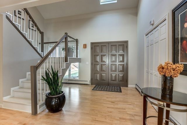 11 Beethoven Ave, Newton, MA 02468