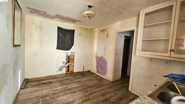 37167 Mission Blvd, Fremont, CA 94536