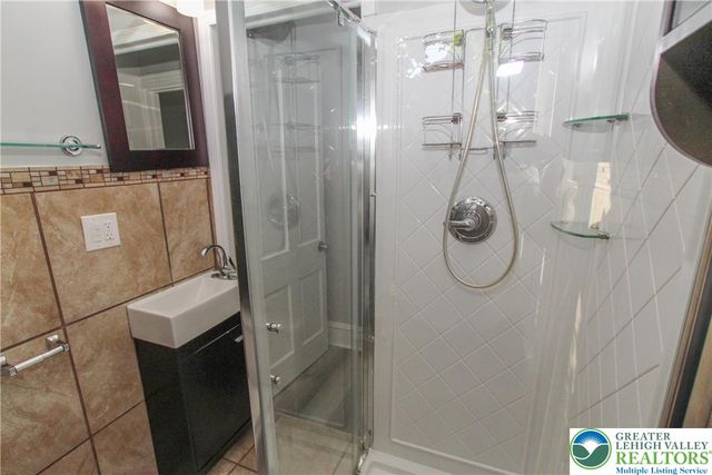 35 North 7th, Easton, PA 18042