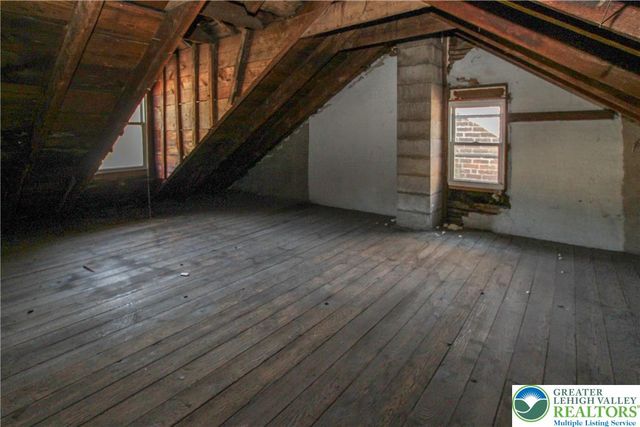 35 North 7th, Easton, PA 18042