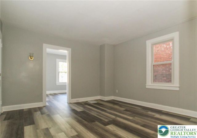 35 North 7th, Easton, PA 18042