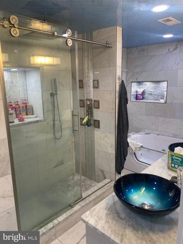 433 BERG AVE, Hamilton, NJ 08610