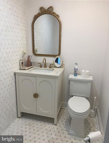 433 BERG AVE, Hamilton, NJ 08610