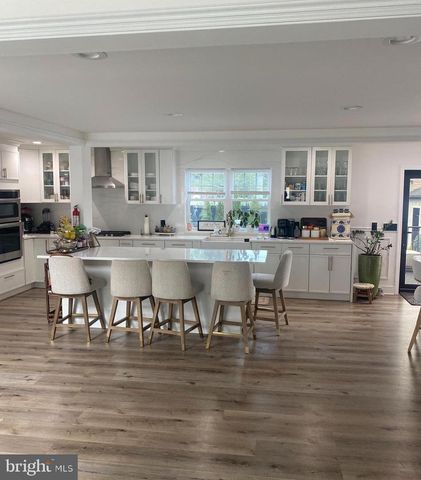 433 BERG AVE, Hamilton, NJ 08610
