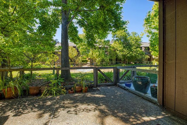 138 Tree Frog Lane, Santa Cruz, CA 95060