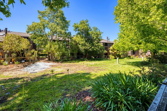 138 Tree Frog Lane, Santa Cruz, CA 95060